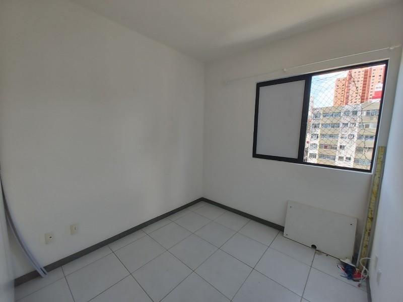 Apartamento à venda com 2 quartos, 65m² - Foto 6