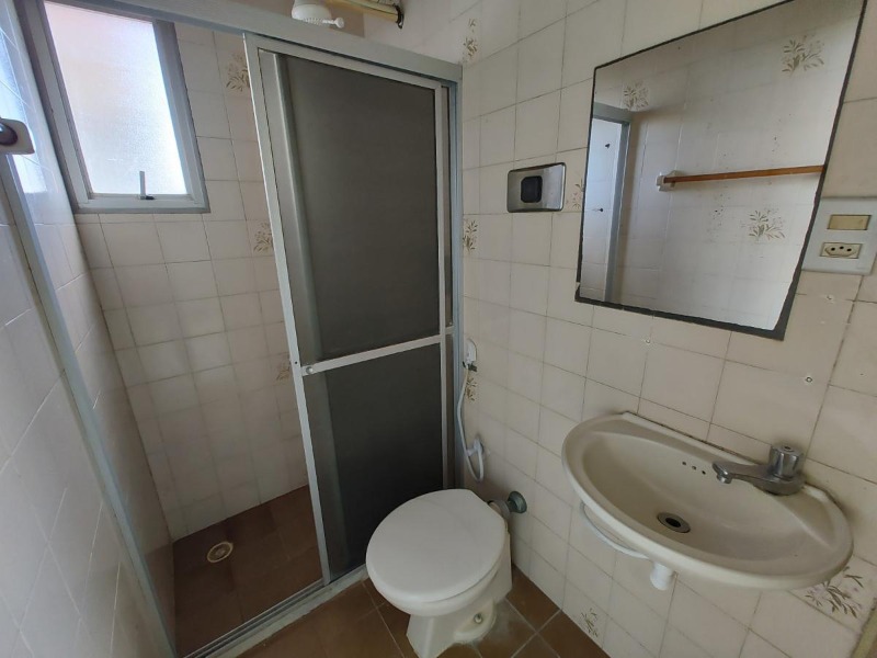 Apartamento à venda com 3 quartos, 82m² - Foto 11