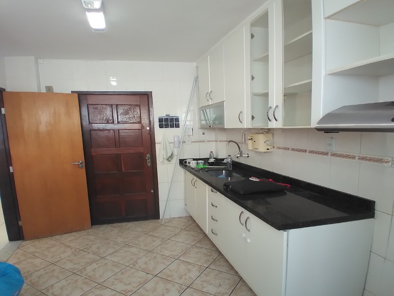 Apartamento à venda com 3 quartos, 70m² - Foto 14