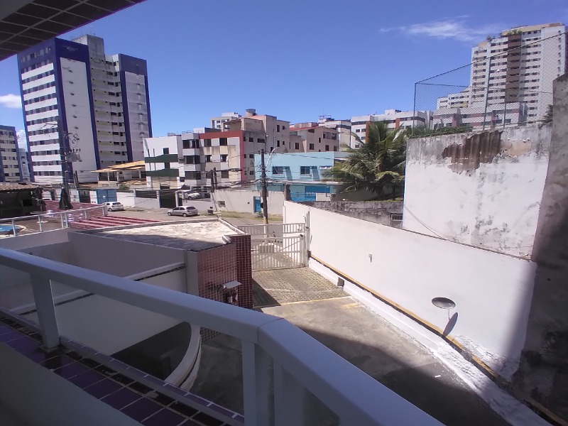 Apartamento à venda com 2 quartos, 67m² - Foto 4