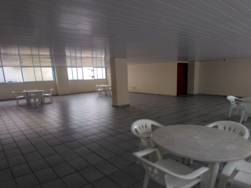 Apartamento à venda com 3 quartos, 70m² - Foto 13