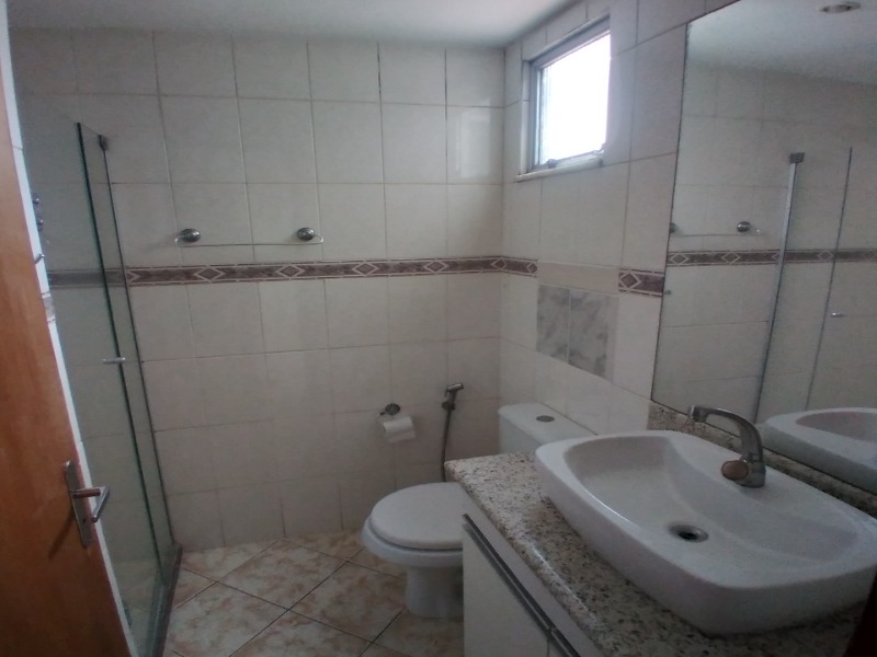 Apartamento à venda com 2 quartos, 70m² - Foto 7