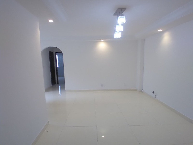 Apartamento à venda com 3 quartos, 70m² - Foto 1