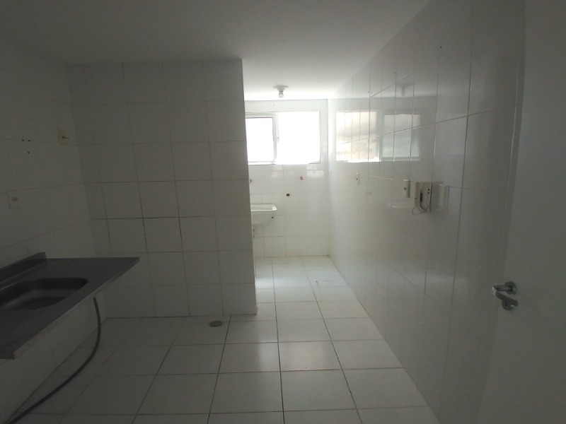 Apartamento à venda com 2 quartos, 67m² - Foto 9