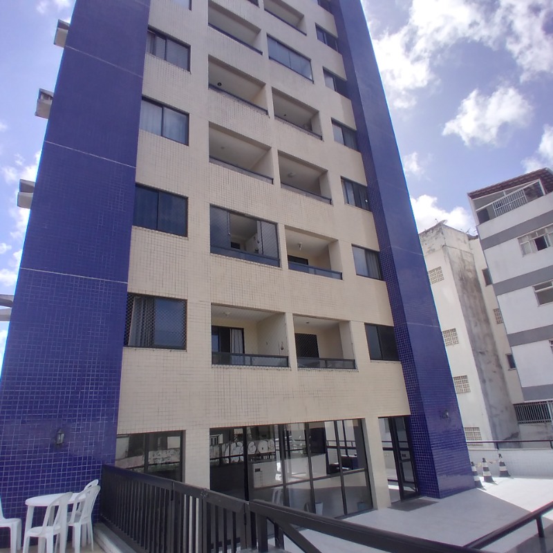 Apartamento à venda com 2 quartos, 65m² - Foto 1