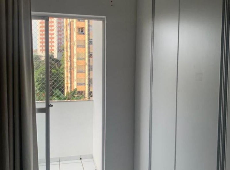 Apartamento à venda com 2 quartos, 80m² - Foto 4