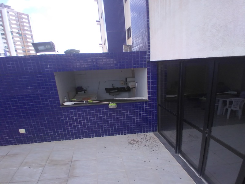 Apartamento à venda com 2 quartos, 65m² - Foto 27