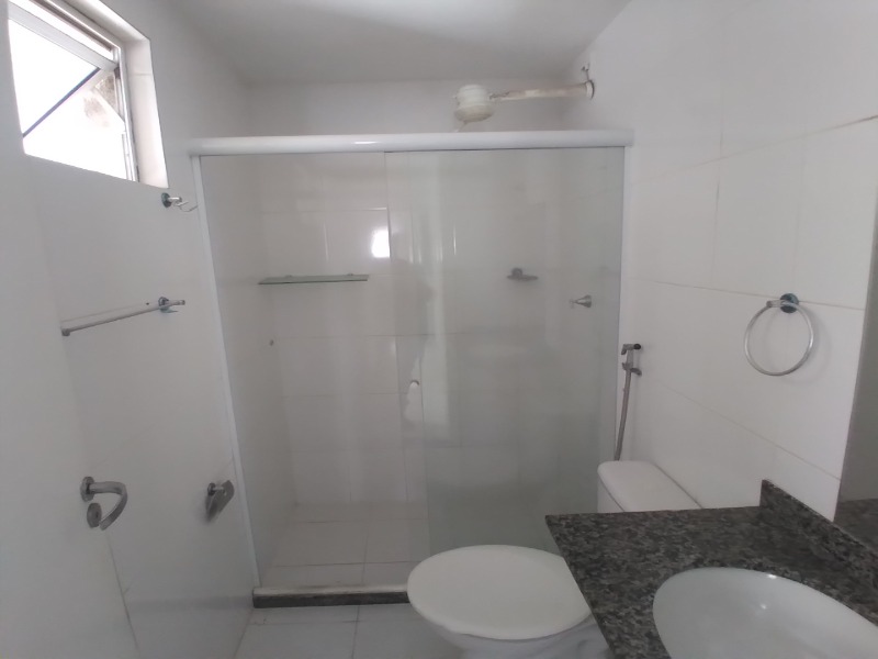 Apartamento à venda com 2 quartos, 67m² - Foto 8