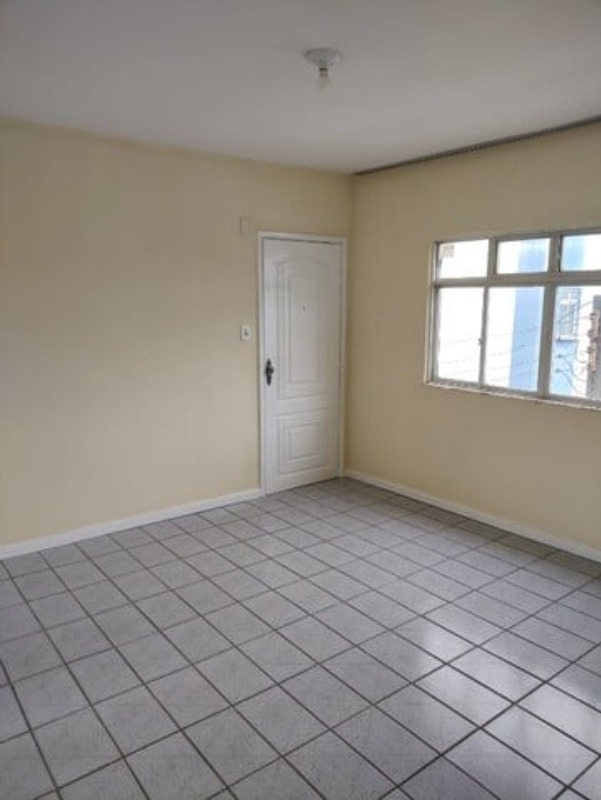 Apartamento à venda com 2 quartos, 60m² - Foto 13