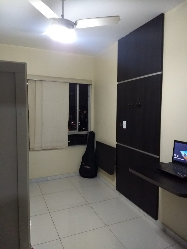 Apartamento à venda com 2 quartos, 77m² - Foto 10