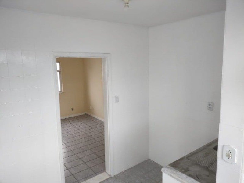 Apartamento à venda com 2 quartos, 60m² - Foto 9