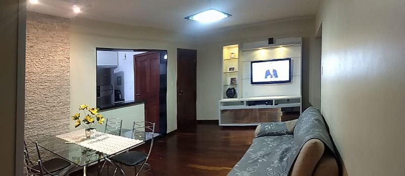 Apartamento à venda com 2 quartos, 77m² - Foto 3