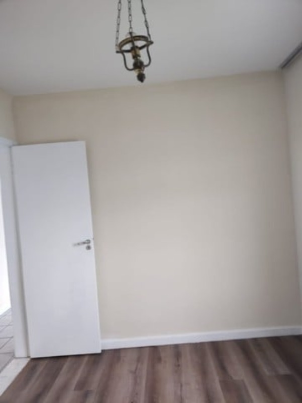 Apartamento à venda com 2 quartos, 60m² - Foto 4