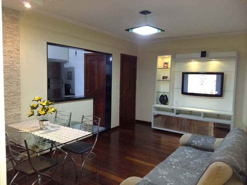 Apartamento à venda com 2 quartos, 77m² - Foto 1