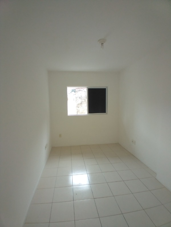 Apartamento à venda com 2 quartos, 67m² - Foto 6