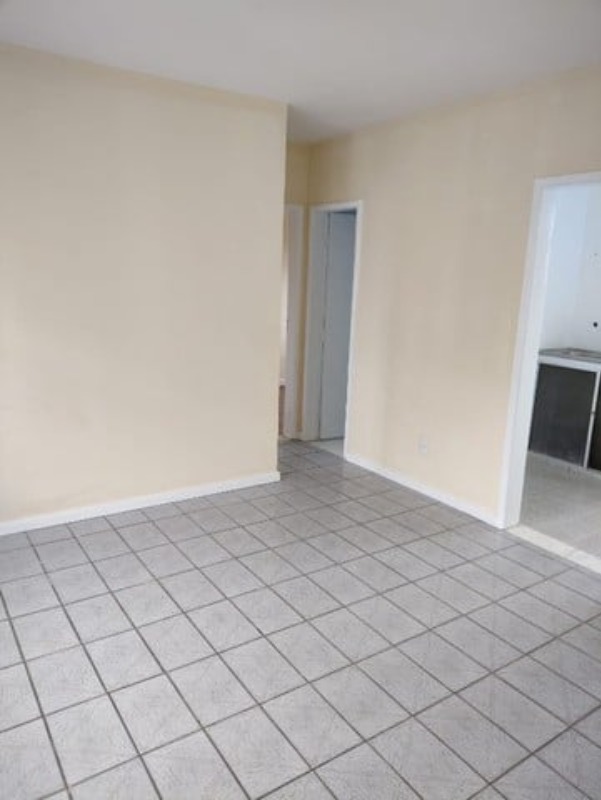 Apartamento à venda com 2 quartos, 60m² - Foto 10