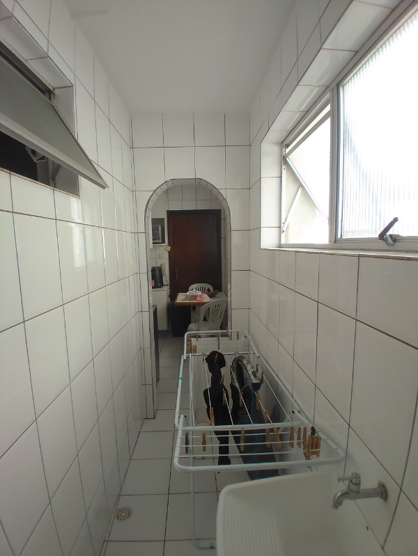 Apartamento à venda com 2 quartos, 82m² - Foto 18