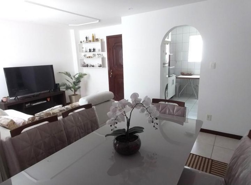 Apartamento à venda com 2 quartos, 82m² - Foto 6