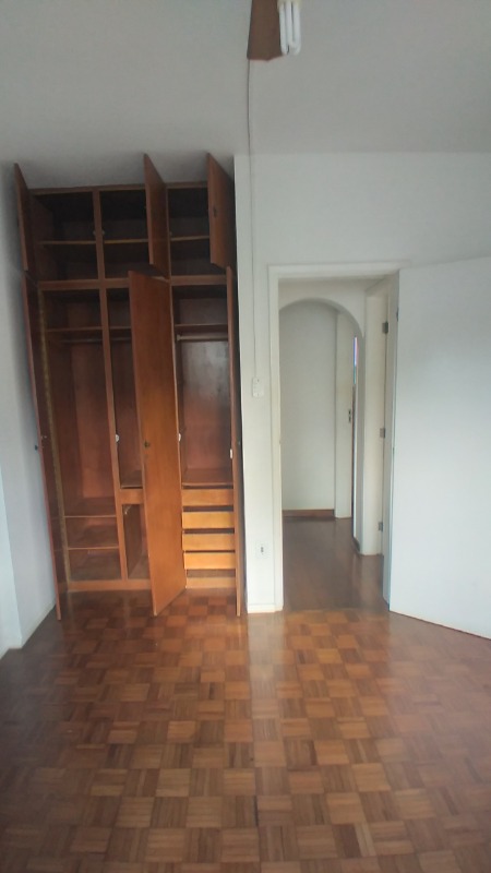 Apartamento à venda com 3 quartos, 120m² - Foto 7