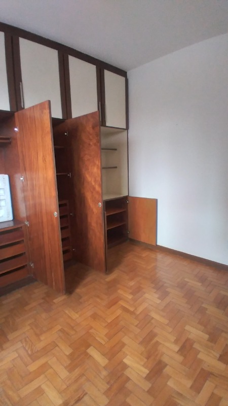 Apartamento à venda com 3 quartos, 90m² - Foto 2