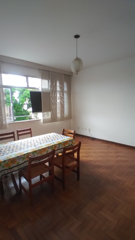 Apartamento à venda com 3 quartos, 90m² - Foto 1