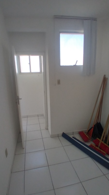 Apartamento à venda com 3 quartos, 100m² - Foto 14