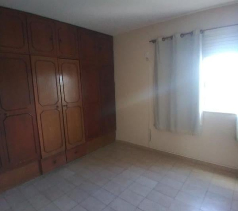 Apartamento à venda com 2 quartos, 75m² - Foto 3