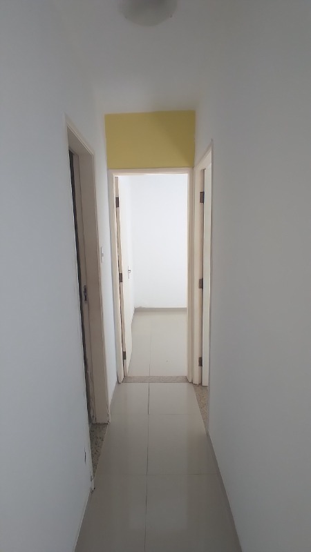 Apartamento à venda com 2 quartos, 60m² - Foto 7