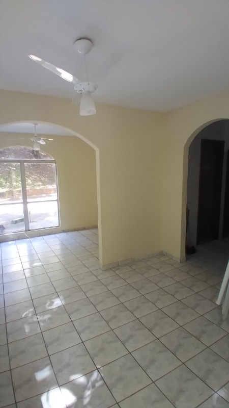 Apartamento à venda com 2 quartos, 60m² - Foto 19