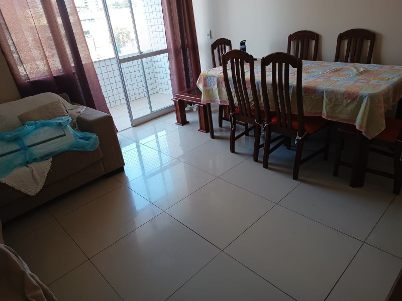 Apartamento à venda com 2 quartos, 80m² - Foto 3