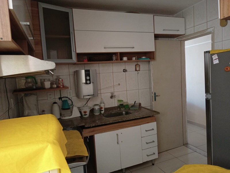 Apartamento à venda com 2 quartos, 80m² - Foto 16