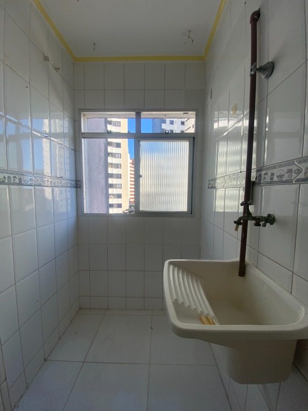 Apartamento à venda com 2 quartos, 55m² - Foto 9