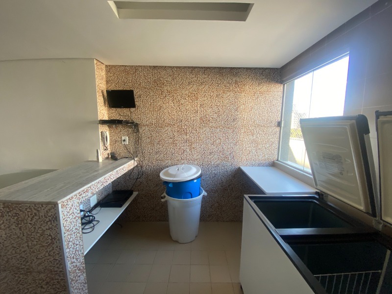 Apartamento à venda com 2 quartos, 55m² - Foto 43