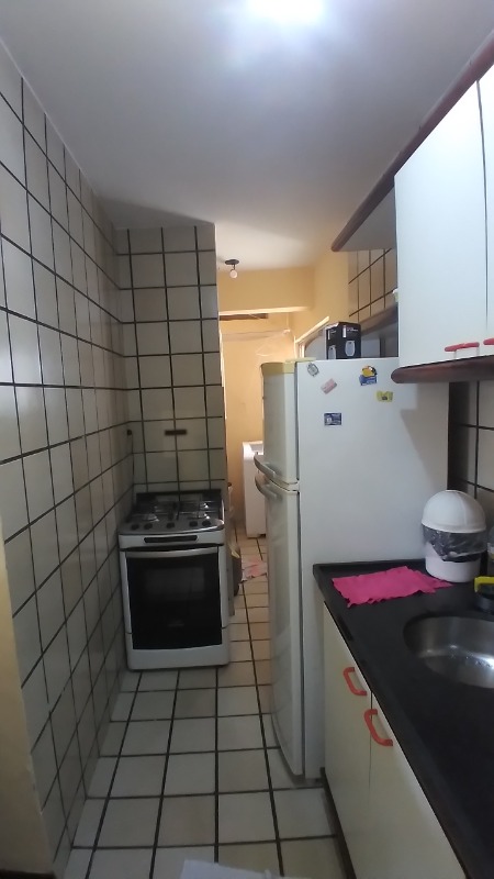 Apartamento à venda com 2 quartos, 65m² - Foto 10