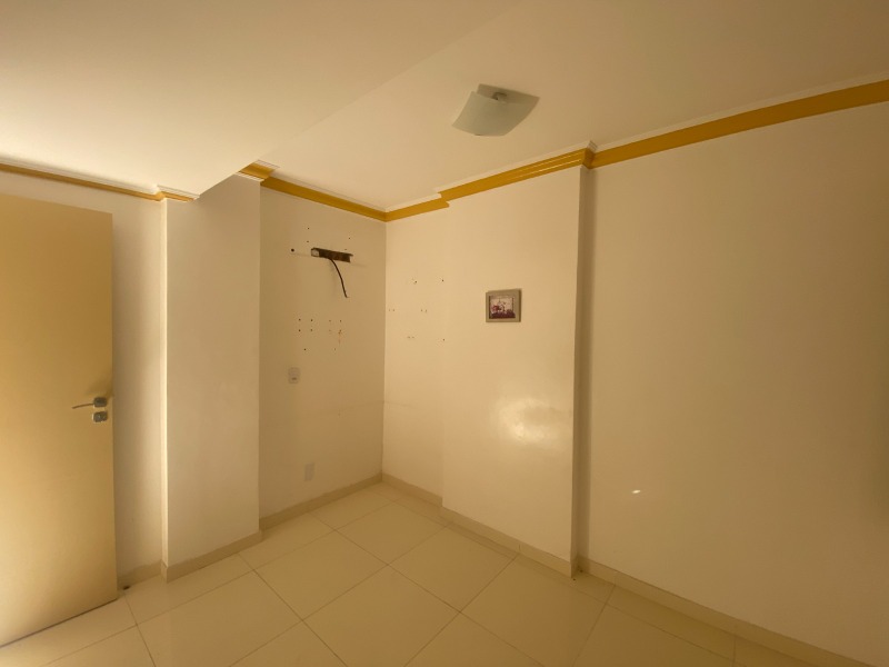 Apartamento à venda com 2 quartos, 55m² - Foto 12