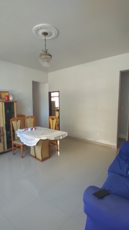 Apartamento à venda com 2 quartos, 85m² - Foto 2