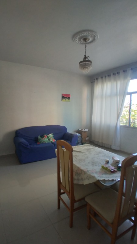 Apartamento à venda com 2 quartos, 85m² - Foto 2