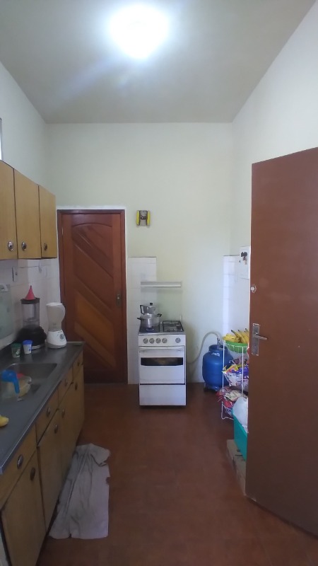 Apartamento à venda com 2 quartos, 85m² - Foto 11