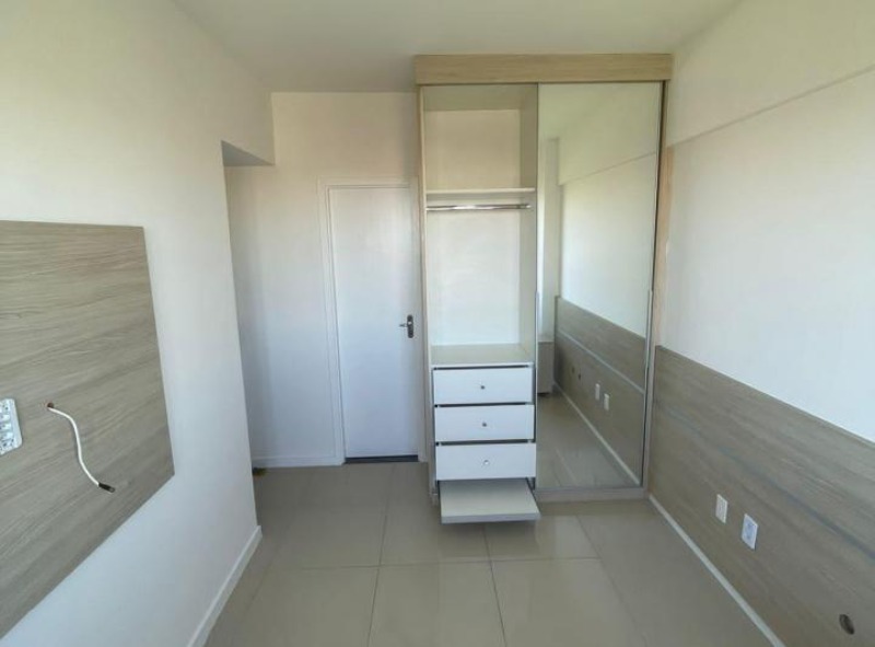 Apartamento à venda com 2 quartos, 50m² - Foto 2