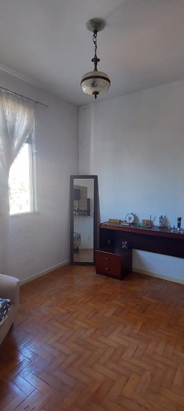 Apartamento à venda com 2 quartos, 80m² - Foto 3