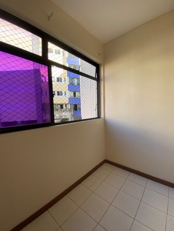 Apartamento à venda com 3 quartos, 80m² - Foto 3