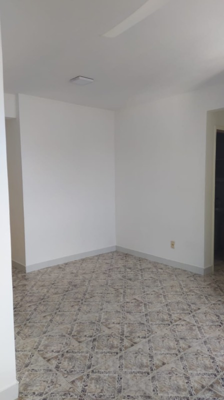 Apartamento à venda com 2 quartos, 65m² - Foto 5