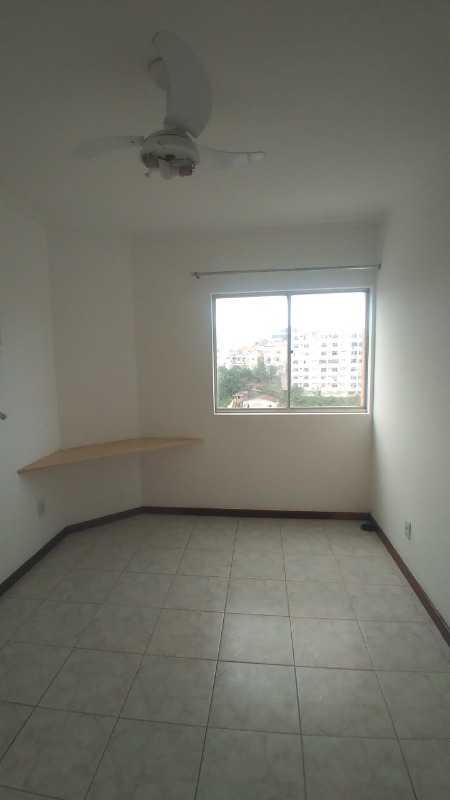 Apartamento à venda com 3 quartos, 100m² - Foto 6