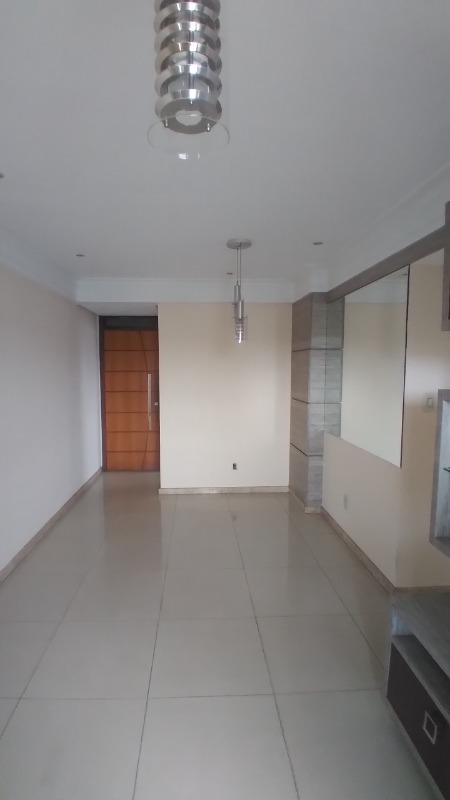 Apartamento à venda com 3 quartos, 69m² - Foto 3