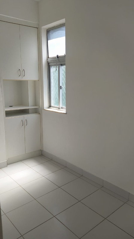 Apartamento à venda com 2 quartos, 65m² - Foto 7