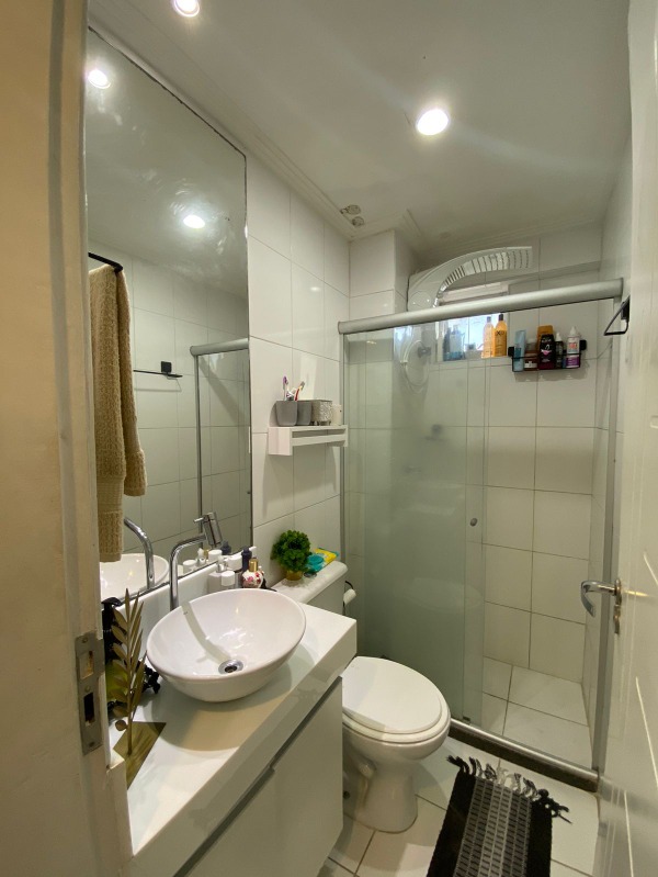 Apartamento à venda com 2 quartos, 60m² - Foto 9