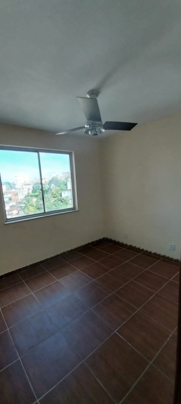 Apartamento à venda com 3 quartos, 95m² - Foto 4