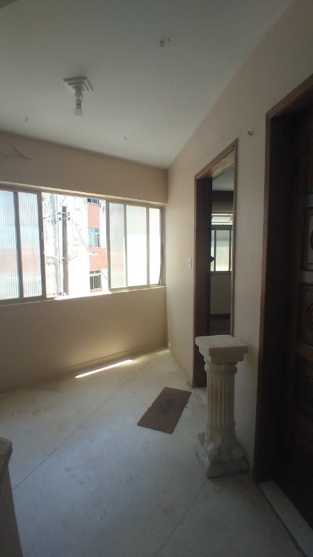 Apartamento à venda com 3 quartos, 90m² - Foto 13