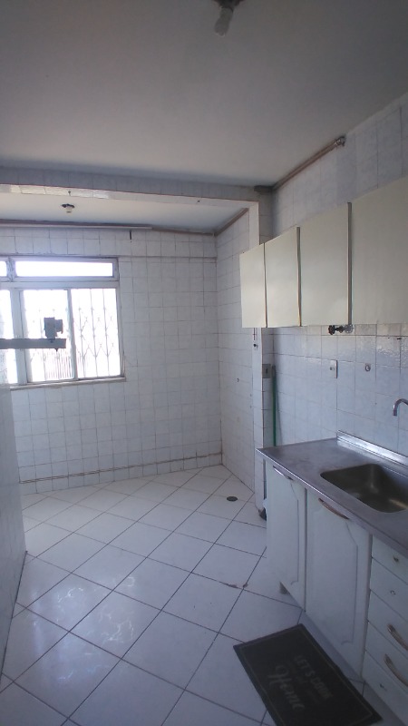 Apartamento à venda com 3 quartos, 90m² - Foto 9