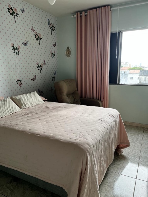 Apartamento à venda com 2 quartos, 70m² - Foto 12